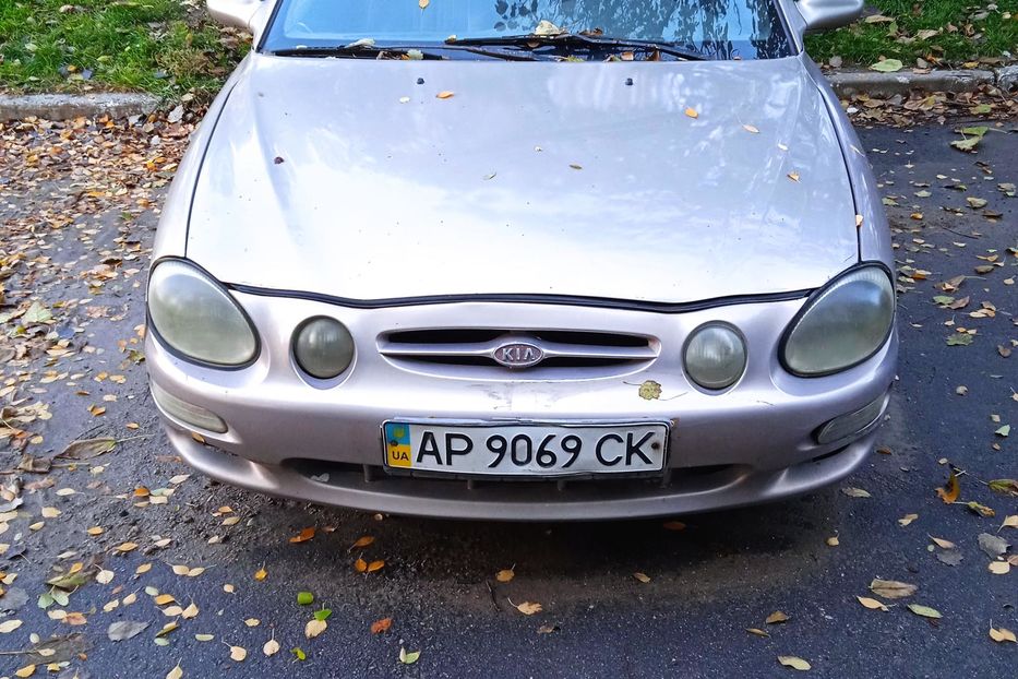 Продам Kia Shuma Лифтбек 1998 года в Запорожье