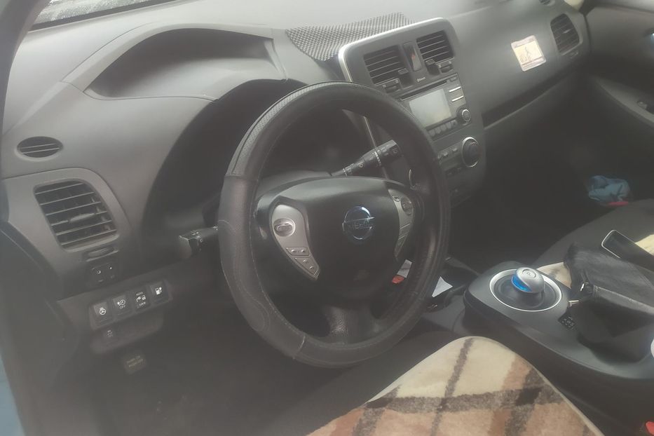 Продам Nissan Leaf 30 klw 2016 года в Житомире