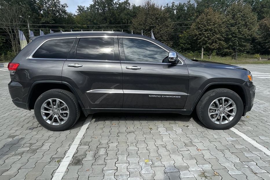 Продам Jeep Grand Cherokee 2015 года в Виннице