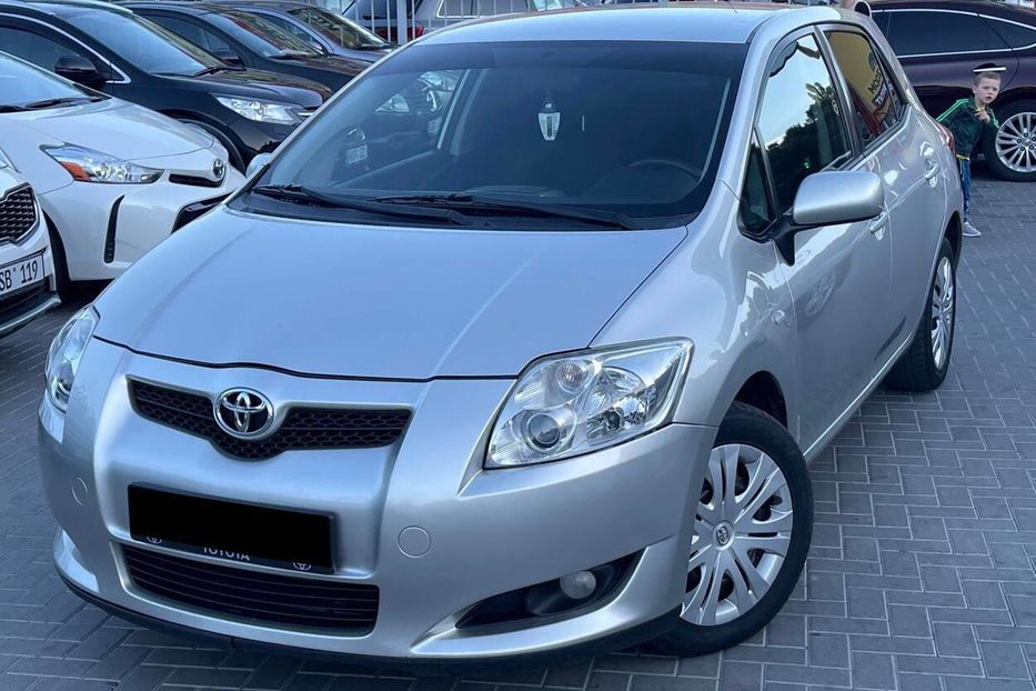 Продам Toyota Auris D-4D 2008 года в Харькове