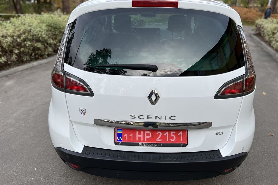 Продам Renault Scenic BOSE 2016 года в Киеве