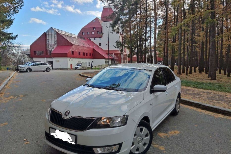 Продам Skoda Rapid 2014 года в г. Донецкое, Донецкая область