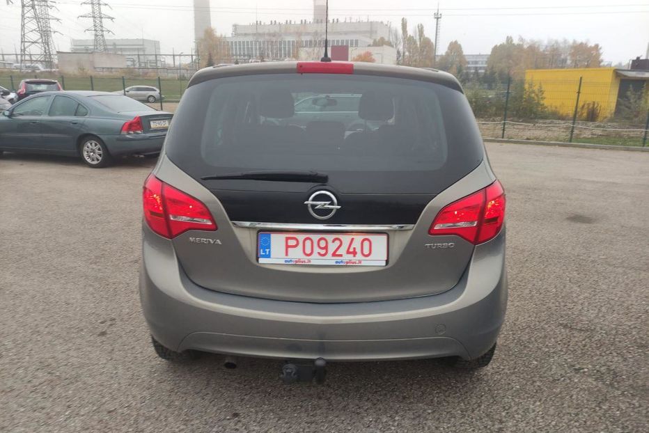 Продам Opel Meriva 2010 года в Киеве