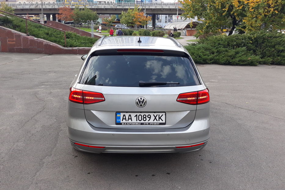 Продам Volkswagen Passat B8 2015 года в Киеве