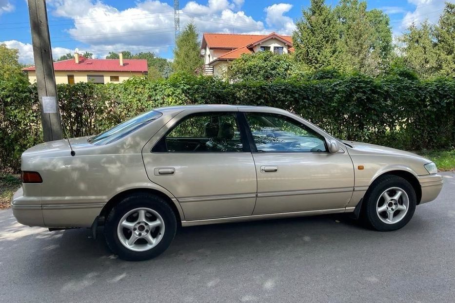 Продам Toyota Camry V6 1999 года в Одессе