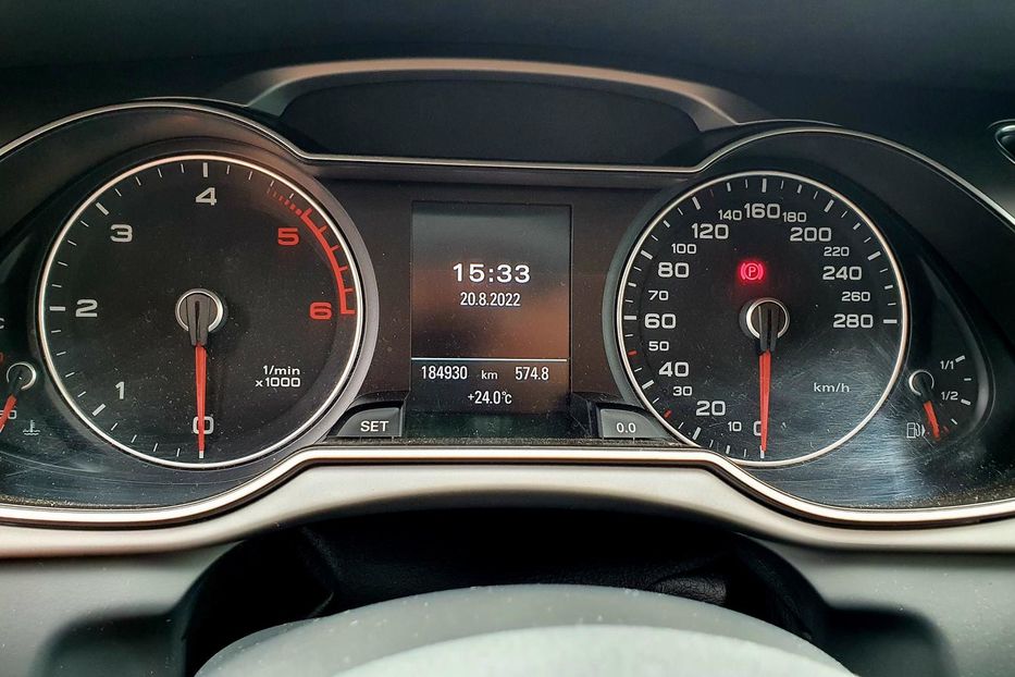 Продам Audi A4 Allroad quattro 2012 года в Киеве