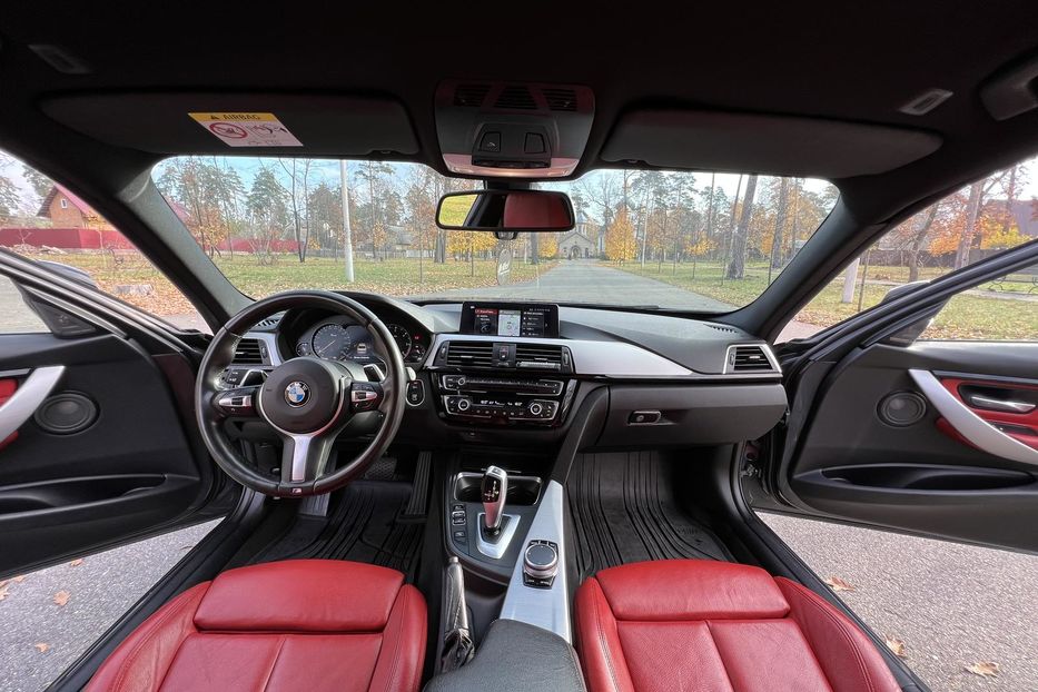Продам BMW 320 F30 Lci 2017 года в Киеве