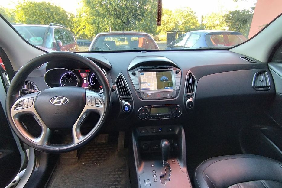 Продам Hyundai IX35 2014 года в Ужгороде