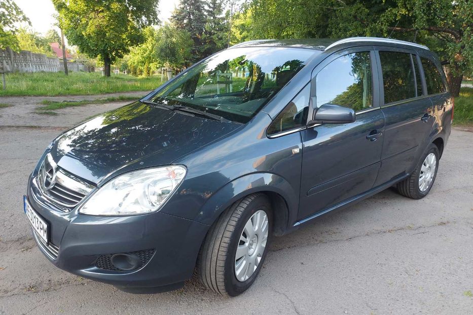 Продам Opel Zafira 2008 года в г. Подгородное, Днепропетровская область