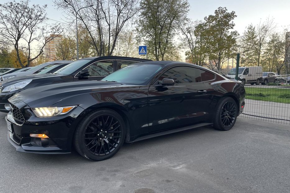 Продам Ford Mustang 2017 года в Киеве