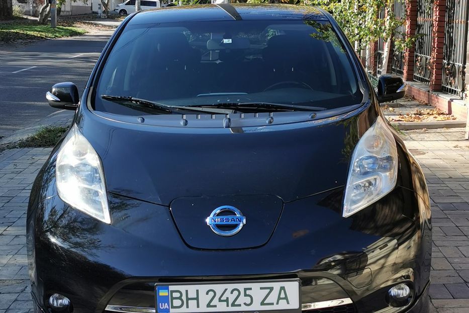 Продам Nissan Leaf 2013 года в Одессе