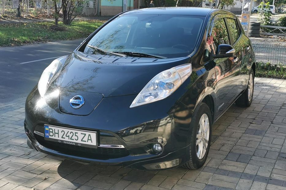 Продам Nissan Leaf 2013 года в Одессе