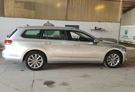 Продам Volkswagen Passat B8 Дизель 2016 года в Львове