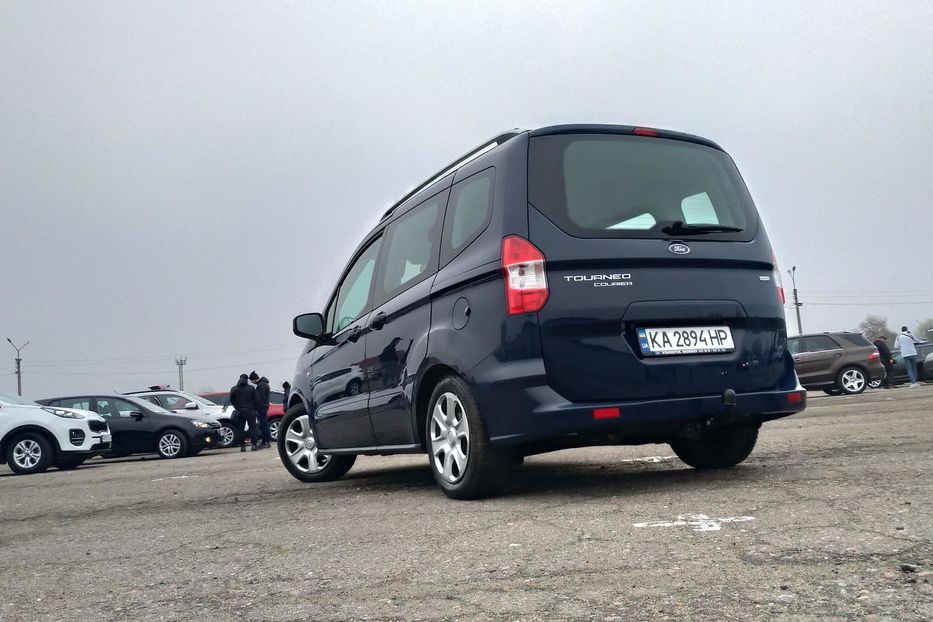 Продам Ford Courier Tourneo 2015 года в Киеве