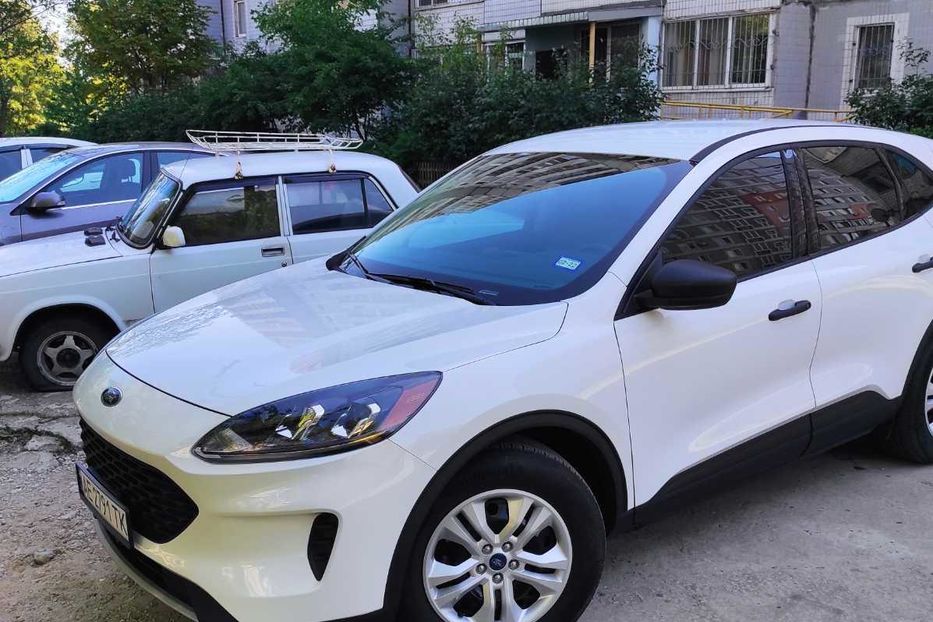 Продам Ford Escape 2020 года в г. Петриковка, Днепропетровская область