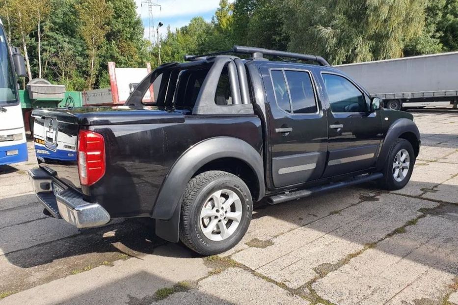 Продам Nissan Navara 2006 года в Киеве