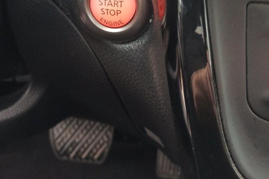 Продам Nissan Sentra SL 2017 года в Киеве