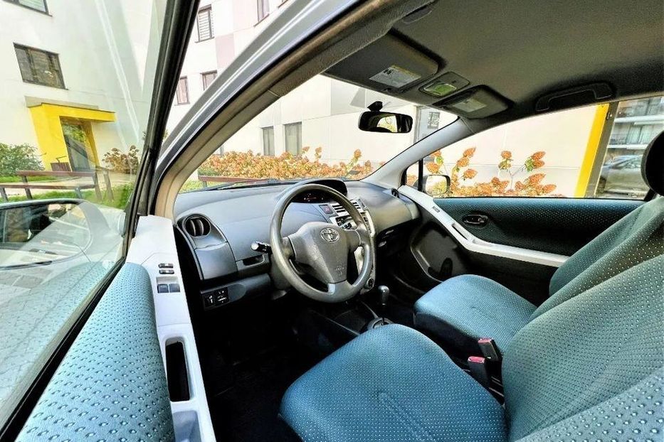 Продам Toyota Yaris 2007 года в Днепре