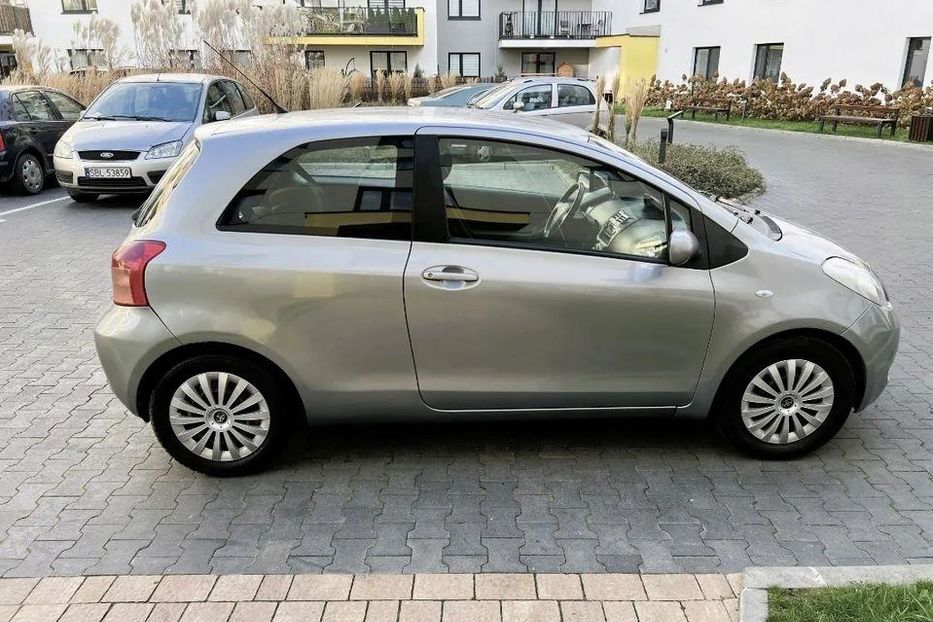 Продам Toyota Yaris 2007 года в Днепре