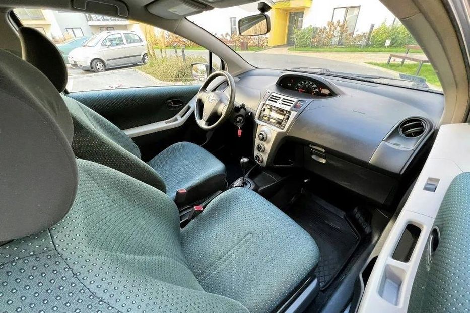 Продам Toyota Yaris 2007 года в Днепре