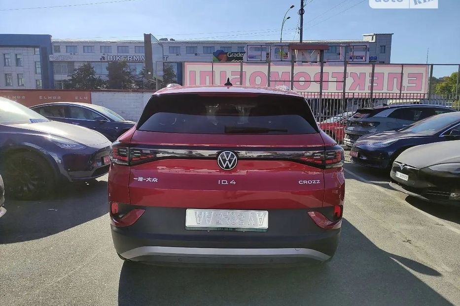 Продам Volkswagen ID.4 PURE+ 2021 года в Киеве