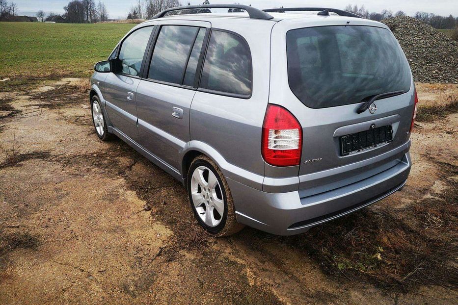 Продам Opel Zafira Авто без вложений, звоните! 2005 года в Харькове