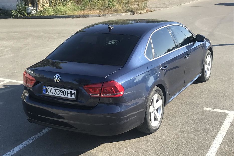 Продам Volkswagen Passat B7 2014 года в Киеве