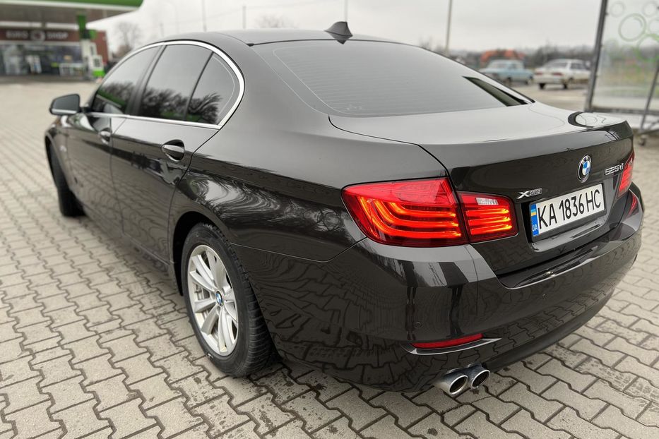 Продам BMW 525 F10 Рестайл xDrive 2015 года в Киеве