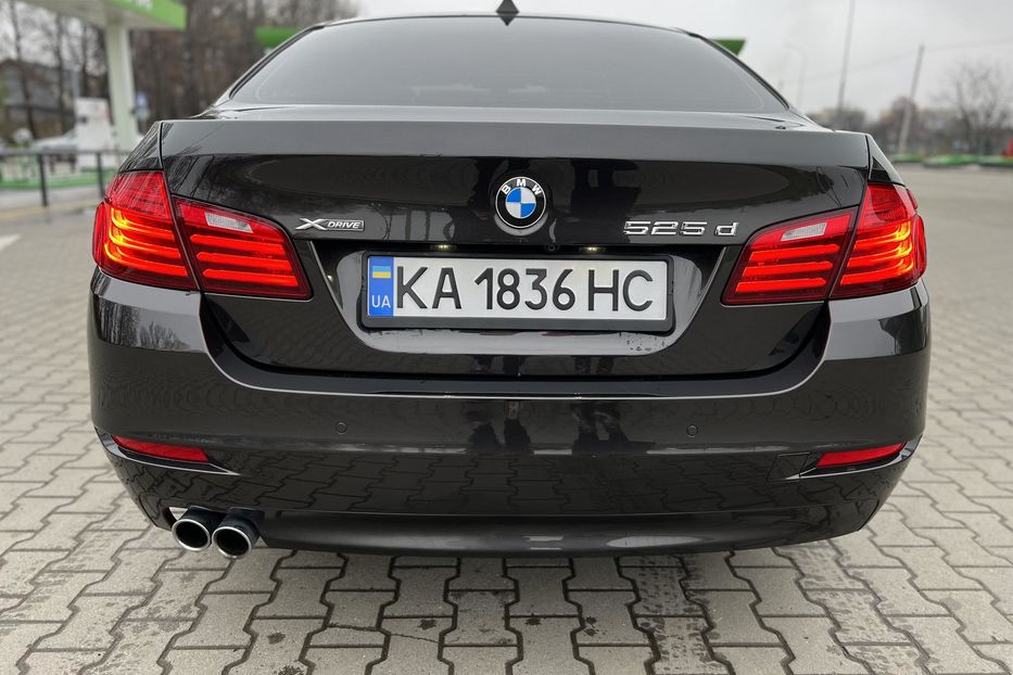 Продам BMW 525 F10 Рестайл xDrive 2015 года в Киеве