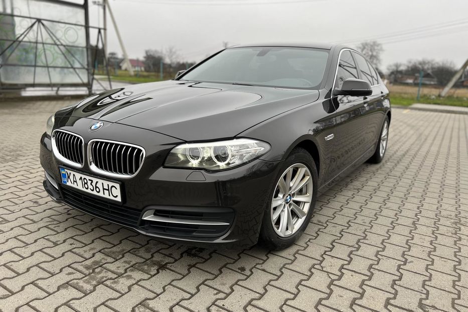 Продам BMW 525 F10 Рестайл xDrive 2015 года в Киеве