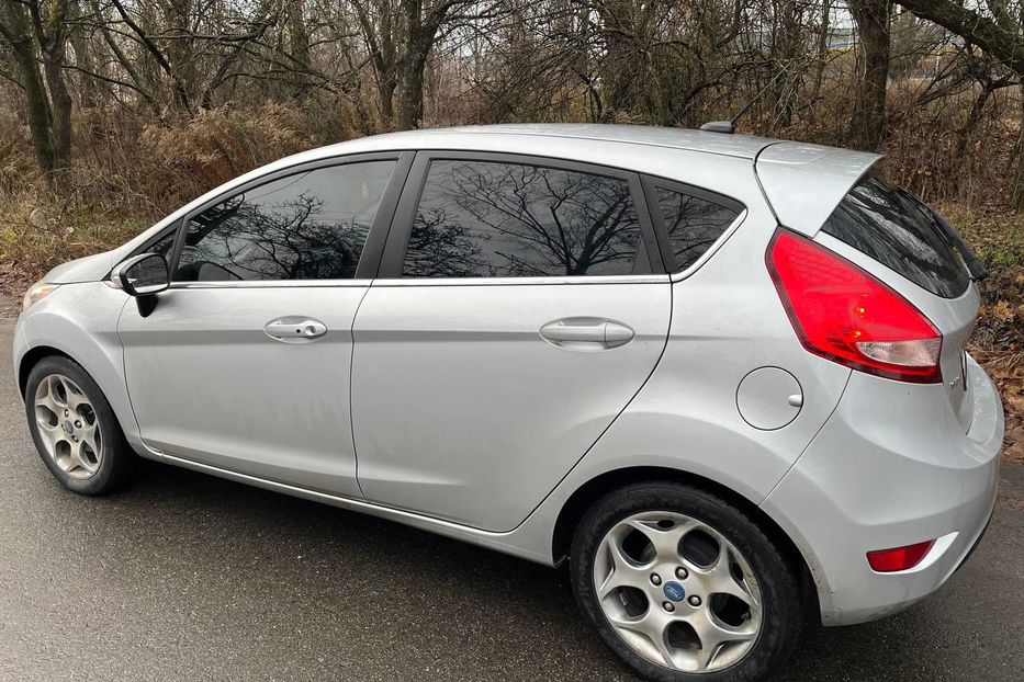 Продам Ford Fiesta 2011 года в Сумах