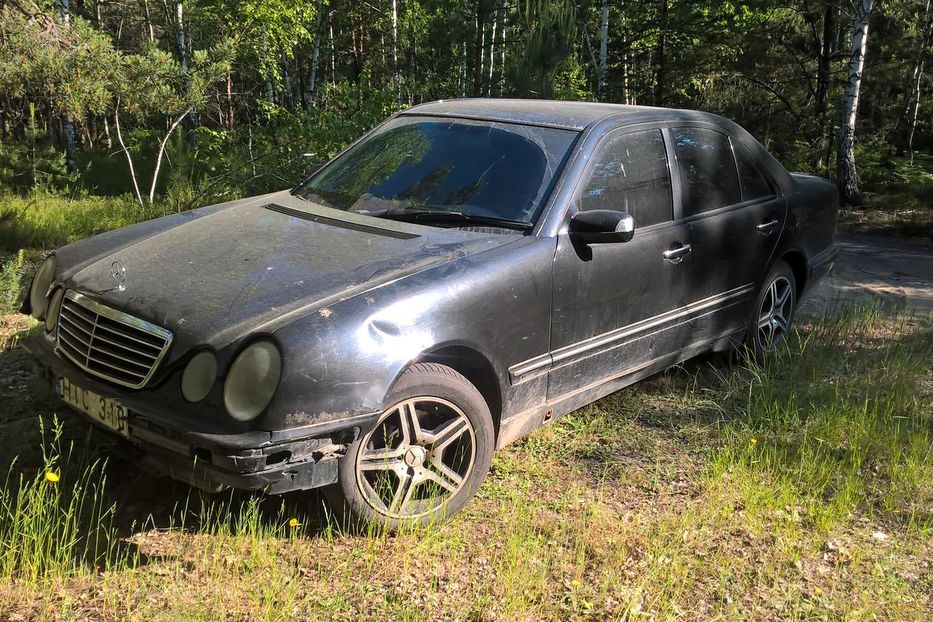 Продам Mercedes-Benz E-Class авангард 2002 года в г. Сарны, Ровенская область