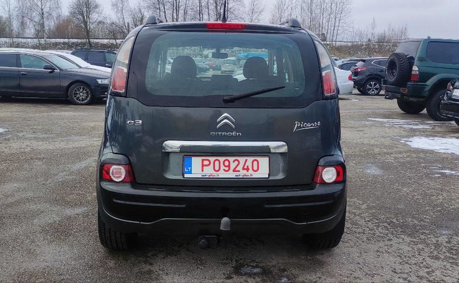 Продам Citroen C3 Picasso HDi 2015 года в Харькове