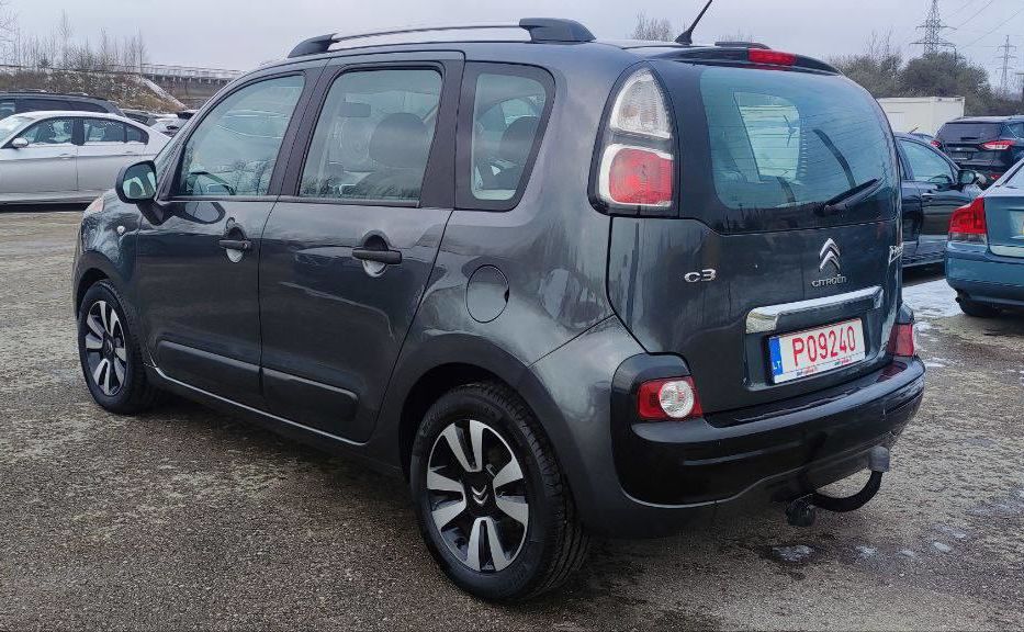 Продам Citroen C3 Picasso HDi 2015 года в Харькове