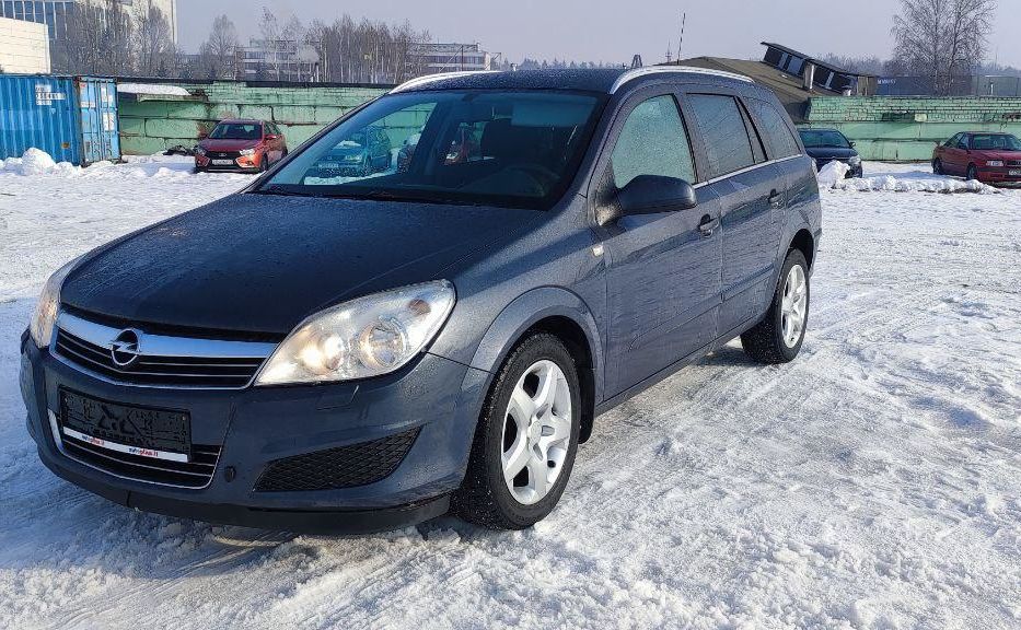 Продам Opel Astra H 2008 года в Ровно