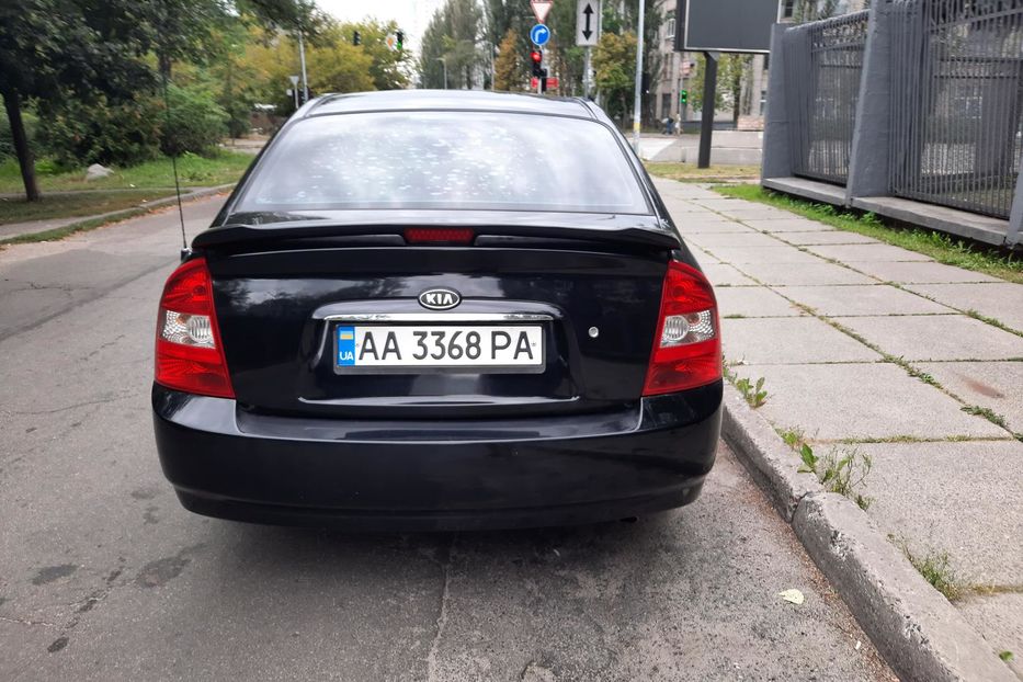 Продам Kia Cerato 2005 года в Киеве