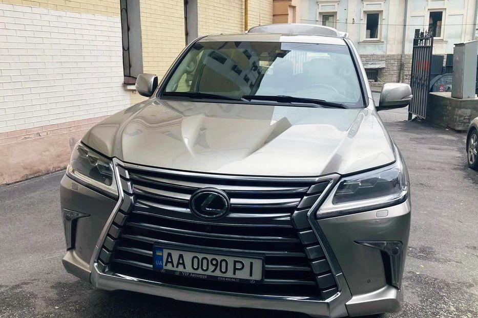 Продам Lexus LX 450  Luxury 2016 года в Киеве