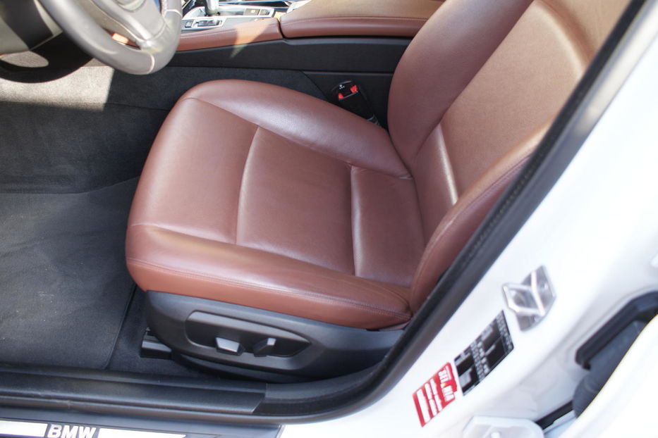 Продам BMW 520 2016 года в Одессе