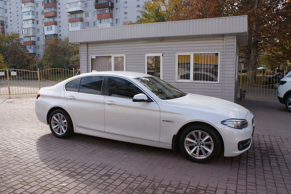 Продам BMW 520 2016 года в Одессе