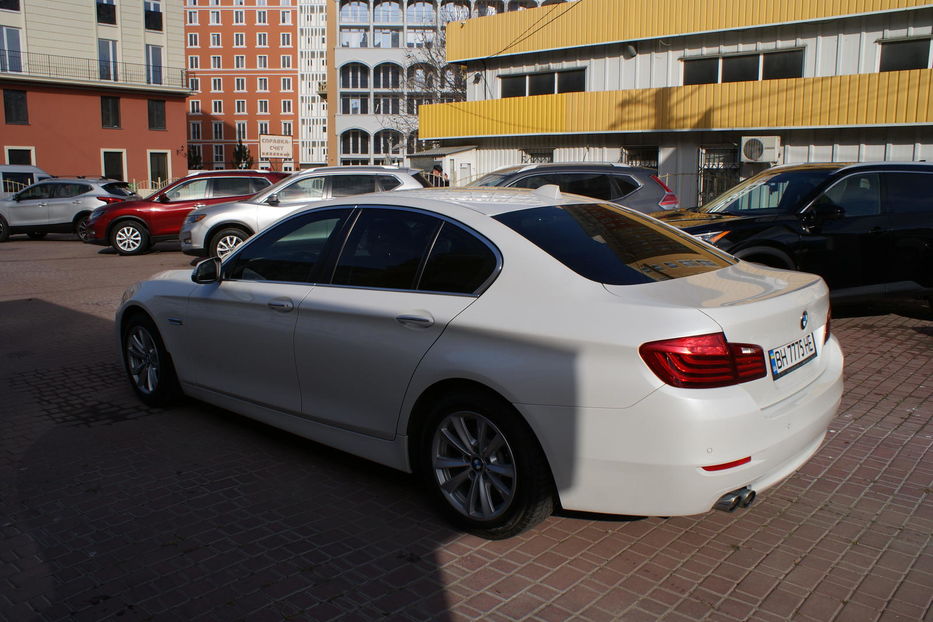 Продам BMW 520 2016 года в Одессе