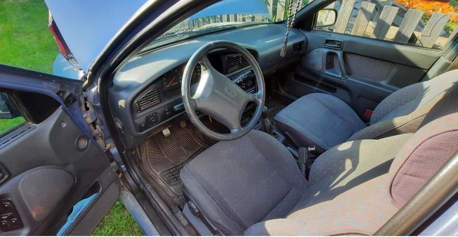Продам Hyundai Elantra 1993 года в г. Малин, Житомирская область