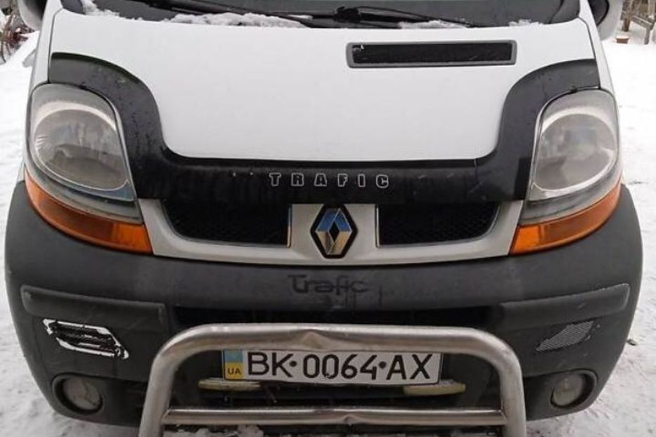 Продам Renault Trafic пасс. 2005 года в Ровно