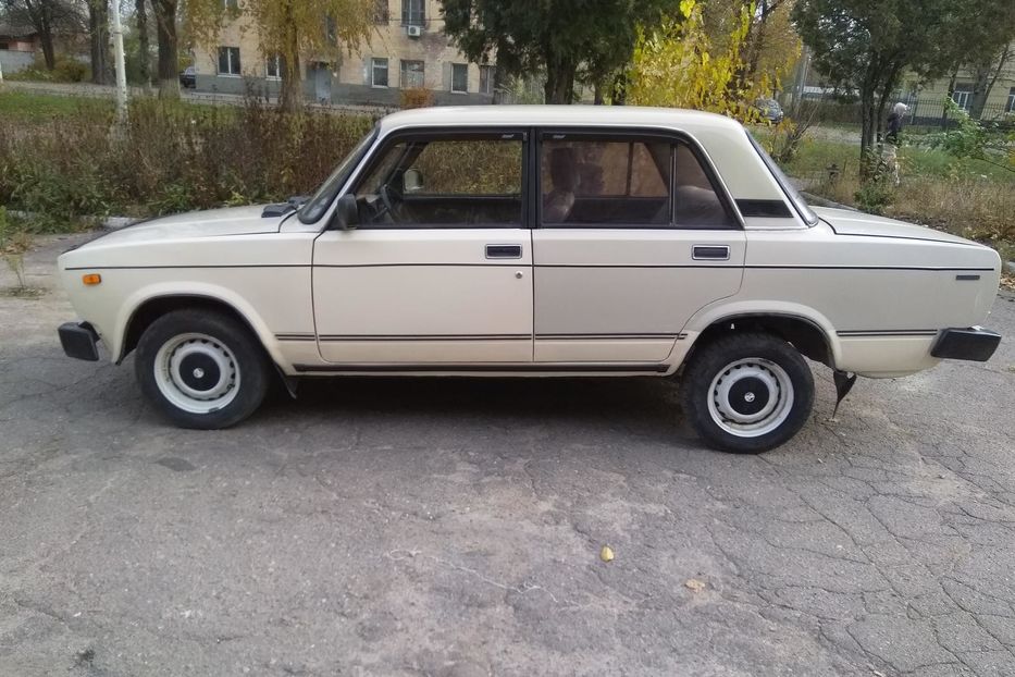 Продам ВАЗ 2105 21051 ГАЗ 1996 года в г. Каменское, Днепропетровская область