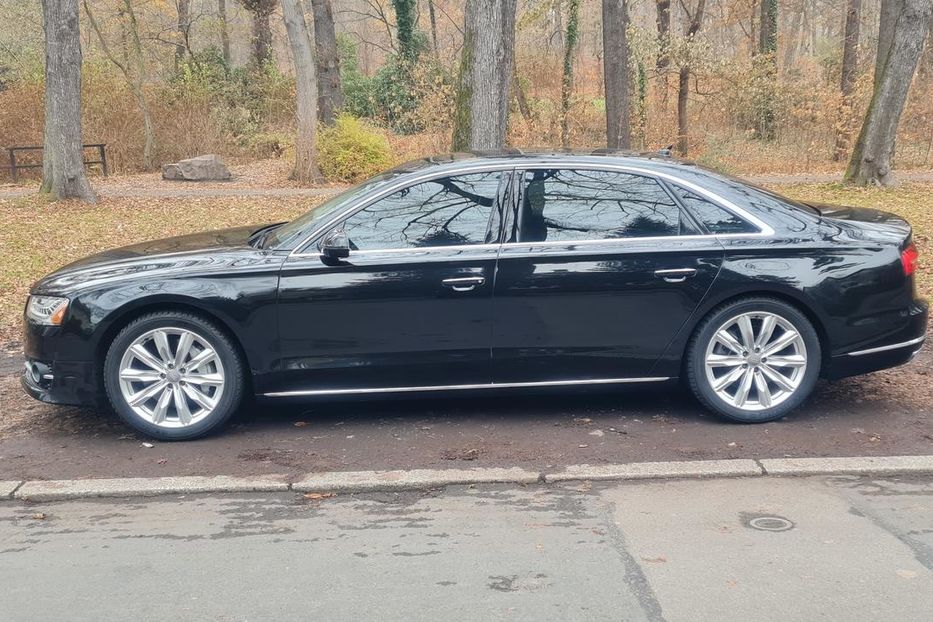 Продам Audi A8 Audi A8L Plus 2016 2016 года в Киеве