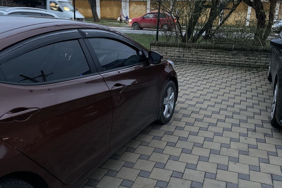 Продам Hyundai Elantra Gls  2013 года в Запорожье
