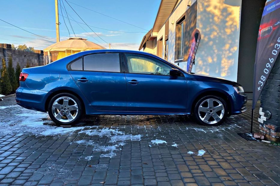 Продам Volkswagen Jetta MK6 2018 года в Луцке