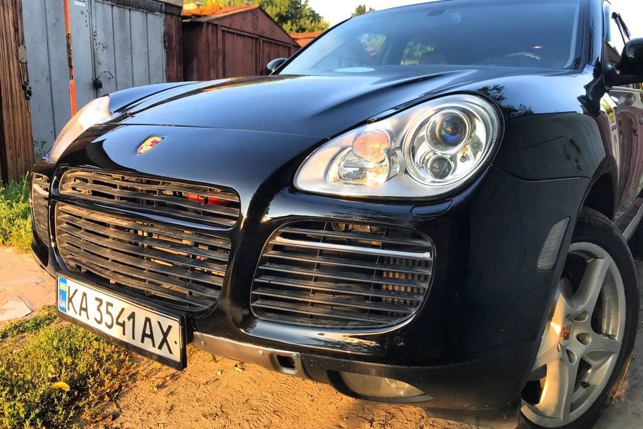 Продам Porsche Cayenne 2004 года в Киеве