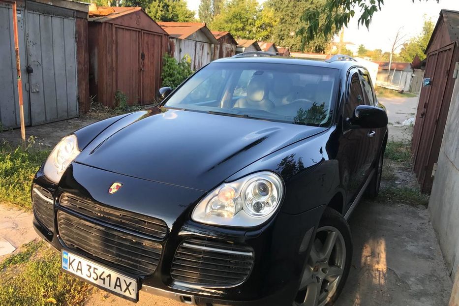 Продам Porsche Cayenne 2004 года в Киеве