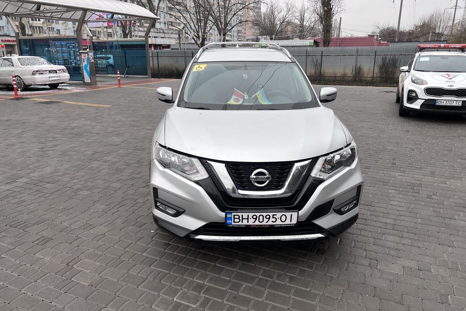 Продам Nissan Rogue SV 2017 года в Одессе