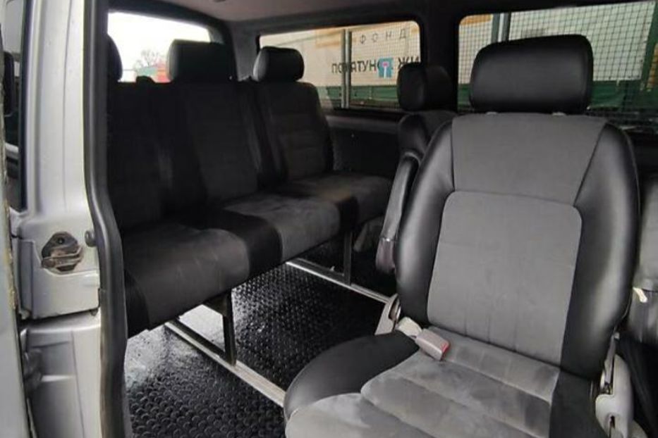 Продам Volkswagen T5 (Transporter) пасс. 2011 года в Запорожье